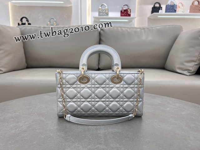 Dior专柜新款迪奥顶级原单幻彩银Lady D-Joy手袋手提肩背女包 djfk1229